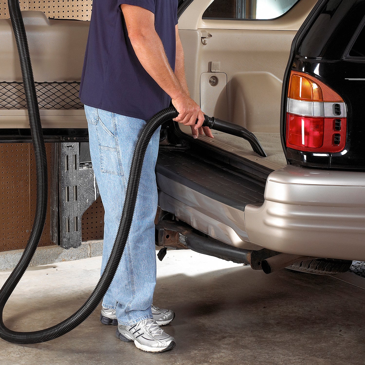 Shop-Vac 5 Gallon 5.5 PHP HangUp Wet/Dry Vac 5 Shop-Vac 5 Gallon 5.5 PHP HangUp Wet/Dry Vac